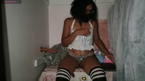 Curlynony online show from July 14, 2026, 11:27 am