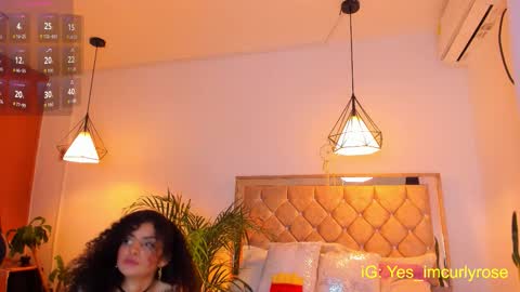Rose online show from October 18, 2025, 9:48 pm