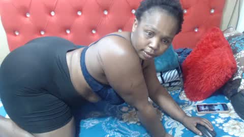 Snapshot of curveass93 chatting on July 8, 2026, 12:48 am curveass93 online show from July 8, 2026, 12:48 am