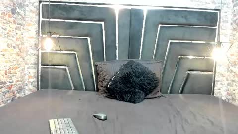 Alyanna  online show from November 18, 2025, 11:47 am