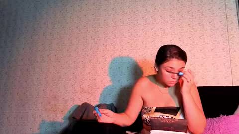 curvy_and_petite23_aws online show from October 5, 2025, 9:24 pm