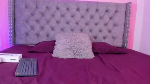 curvy_bigass18 online show from February 10, 2026, 10:58 pm