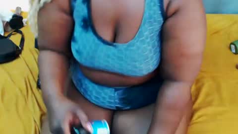 Snapshot of curvydarkfatass chatting on June 27, 2026, 12:44 pm curvydarkfatass online show from June 27, 2026, 12:44 pm
