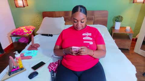 Danna online show from April 17, 2026, 11:41 pm