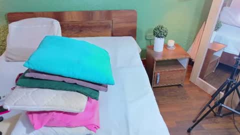 Danna online show from July 4, 2026, 12:28 am