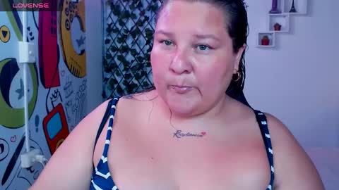Snapshot of curvyema chatting on January 21, 2025, 7:39 pm EMA online show from January 21, 2025, 7:39 pm