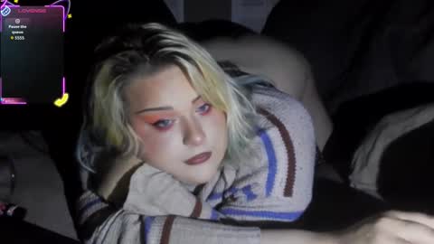 Curvygothfemboy online show from May 6, 2026, 6:30 am