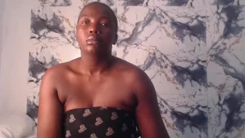 Snapshot of curvyj255 chatting on July 18, 2026, 12:48 am curvyj255 online show from July 18, 2026, 12:48 am