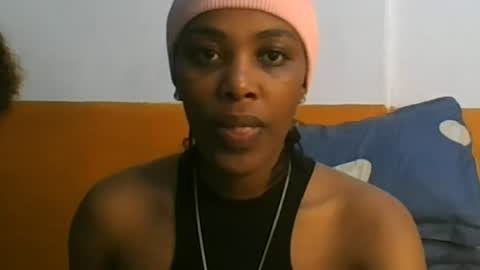 Snapshot of curvylyin chatting on June 17, 2026, 12:50 pm curvylyin online show from June 17, 2026, 12:50 pm