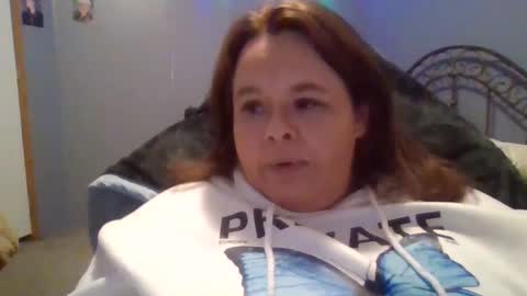 dahlia -kim online show from January 6, 2025, 11:18 am