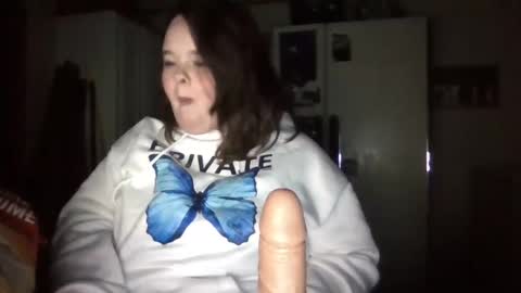 dahlia -kim online show from January 21, 2025, 5:16 am