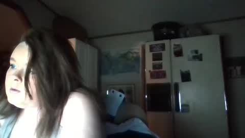 dahlia -kim online show from January 24, 2025, 1:03 am