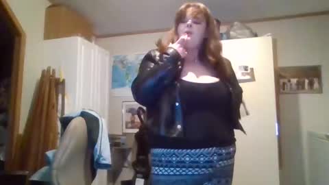 dahlia -kim online show from February 10, 2025, 5:03 am