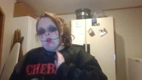 dahlia -kim online show from October 31, 2025, 11:06 pm