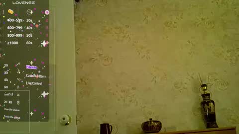 Curvy online show from March 11, 2026, 11:05 am