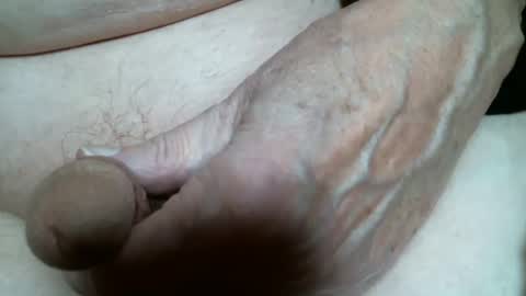 Snapshot of cutandwaxed2 chatting on February 8, 2025, 2:49 pm BI SMOOTH MATURE SUB online show from February 8, 2025, 2:49 pm