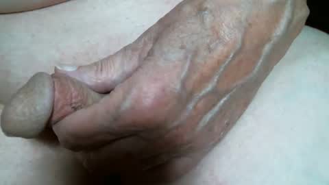 Snapshot of cutandwaxed2 chatting on June 11, 2026, 1:09 pm BI SMOOTH MATURE SUB online show from June 11, 2026, 1:09 pm