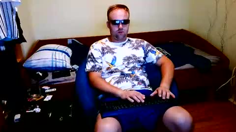 cute69696969 online show from July 5, 2026, 12:06 am