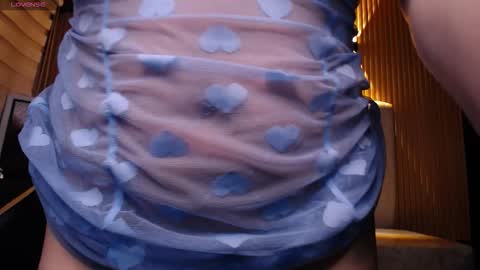 cute_angel_1 online show from November 20, 2025, 12:38 pm