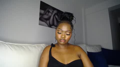 Liya online show from March 6, 2025, 6:37 pm