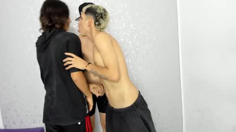 ARTURO-18  MATIAS-18  NIKOLAY-19  HADES-18  GABO-19 online show from January 17, 2025, 4:57 pm