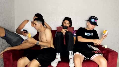 ARTURO-18  MATIAS-18  NIKOLAY-19  HADES-18  GABO-19 online show from March 4, 2025, 1:59 pm