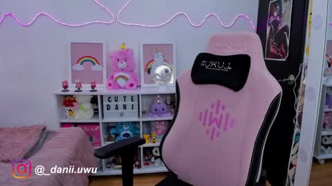 Dani  online show from January 24, 2025, 12:52 pm