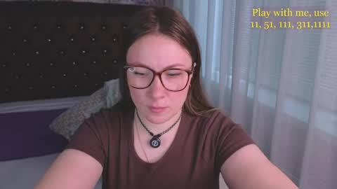 Snapshot of cute_darina chatting on May 25, 2026, 1:11 am Everyday stream in the same time online show from May 25, 2026, 1:11 am