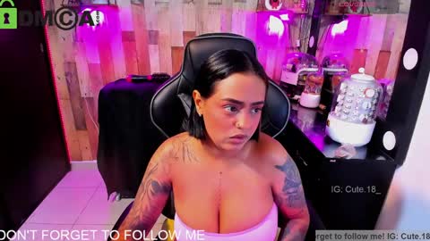    Independent Model online show from April 21, 2026, 1:42 am