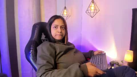 Snapshot of cute_elii chatting on June 11, 2026, 12:03 pm Independent Model online show from June 11, 2026, 12:03 pm