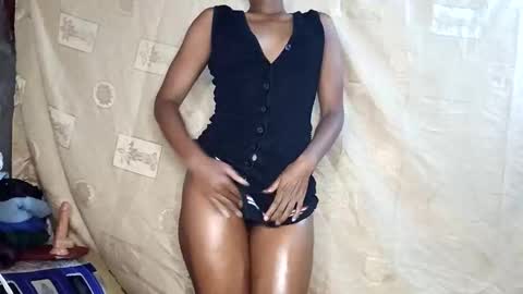 Snapshot of cute_favour2001 chatting on May 20, 2026, 7:14 am favour online show from May 20, 2026, 7:14 am