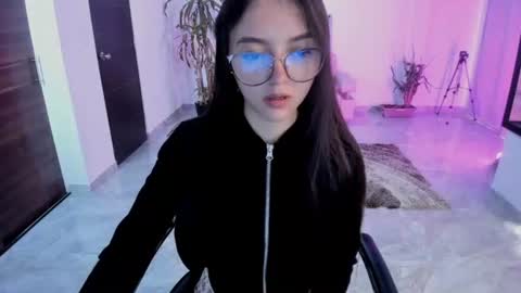 Snapshot of cute_fox_1 chatting on June 23, 2026, 1:20 pm Bella Fox online show from June 23, 2026, 1:20 pm