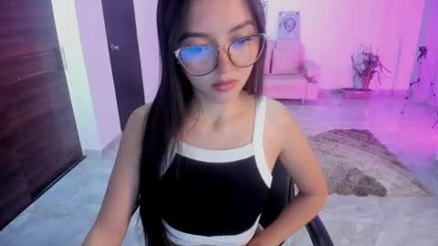 Snapshot of cute_fox_1 chatting on July 22, 2026, 1:58 pm Bella Fox online show from July 22, 2026, 1:58 pm