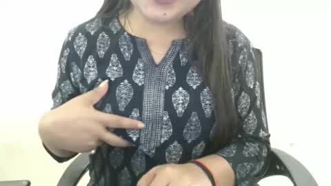 Snapshot of cute_kavya chatting on October 11, 2025, 8:13 am cute_kavya online show from October 11, 2025, 8:13 am