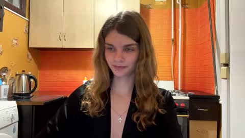 cute_kitte online show from January 27, 2025, 10:06 pm