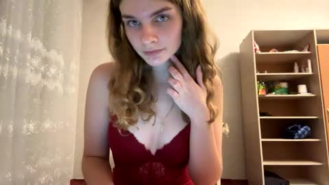 cute_kitte online show from January 28, 2025, 4:19 pm