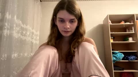 cute_kitte online show from February 9, 2025, 9:06 pm
