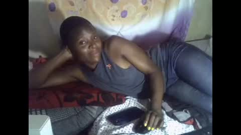 cute_leylah online show from April 23, 2026, 6:14 am