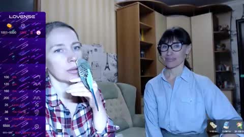 cute_lion_ online show from February 9, 2025, 2:40 pm