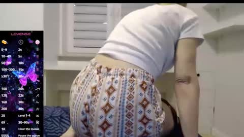 cute_lion_ online show from September 29, 2025, 6:46 pm