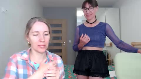 Snapshot of cute_lion_ chatting on May 9, 2026, 12:54 pm cute_lion_ online show from May 9, 2026, 12:54 pm