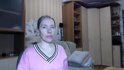 Snapshot of cute_lion_ chatting on May 31, 2026, 6:42 pm cute_lion_ online show from May 31, 2026, 6:42 pm