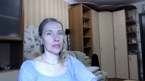 Snapshot of cute_lion_ chatting on June 13, 2026, 11:41 am cute_lion_ online show from June 13, 2026, 11:41 am