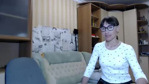 Snapshot of cute_lion_ chatting on June 21, 2026, 11:24 am cute_lion_ online show from June 21, 2026, 11:24 am