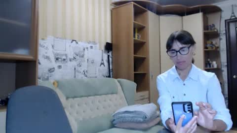 Snapshot of cute_lion_ chatting on July 4, 2026, 12:00 pm cute_lion_ online show from July 4, 2026, 12:00 pm