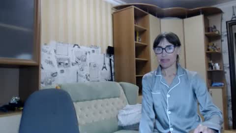 Snapshot of cute_lion_ chatting on July 9, 2026, 12:20 pm cute_lion_ online show from July 9, 2026, 12:20 pm