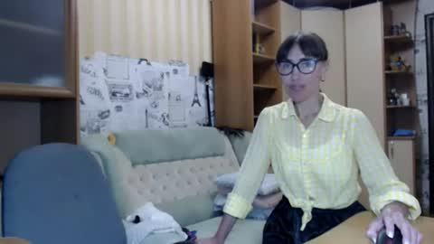 Snapshot of cute_lion_ chatting on July 12, 2026, 12:18 pm cute_lion_ online show from July 12, 2026, 12:18 pm