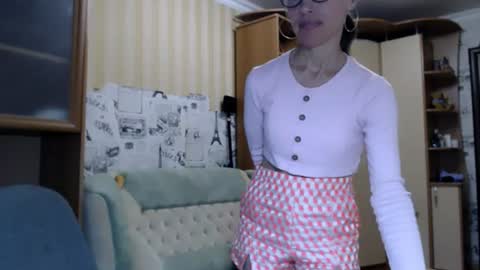 Snapshot of cute_lion_ chatting on July 28, 2026, 2:13 pm cute_lion_ online show from July 28, 2026, 2:13 pm