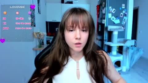 Emily online show from August 9, 2026, 4:39 am