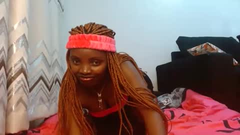 Snapshot of cute_lorna chatting on March 4, 2026, 12:33 pm cute_lorna online show from March 4, 2026, 12:33 pm
